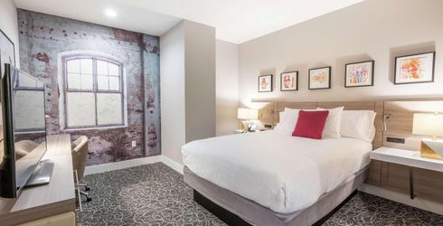hotel room image