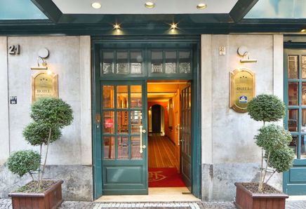 hotel image