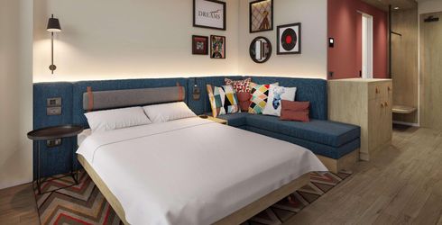 hotel room image
