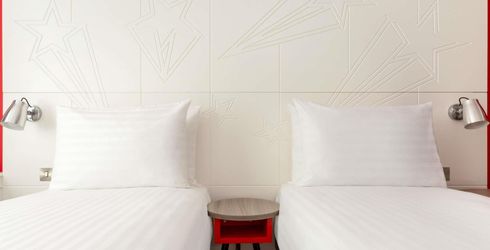 hotel room image