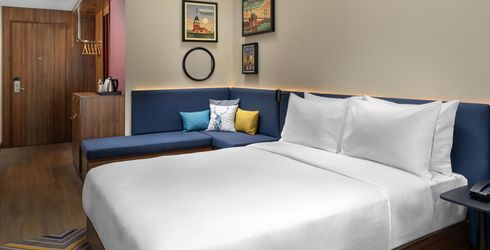 hotel room image