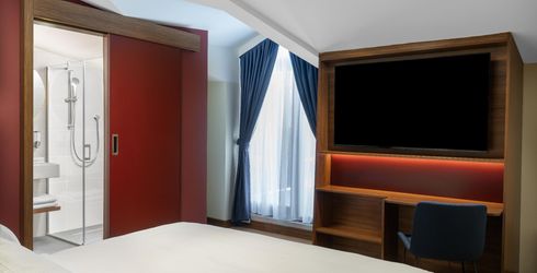 hotel room image