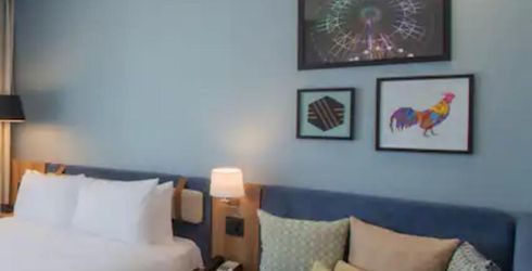 hotel room image