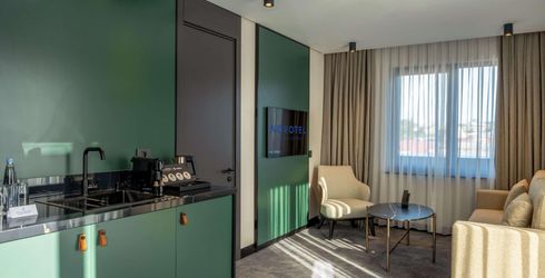 hotel room image