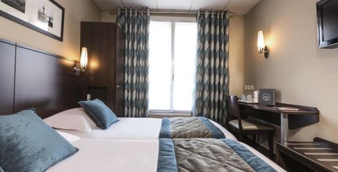 hotel room image