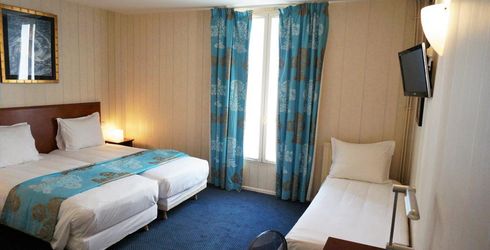 hotel room image