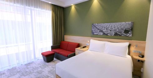 hotel room image