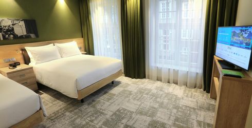 hotel room image
