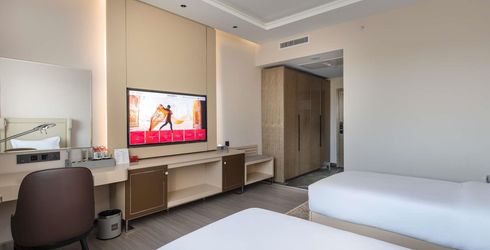 hotel room image