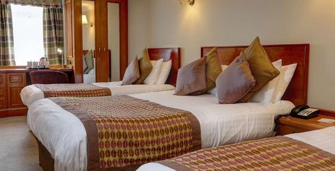 hotel room image