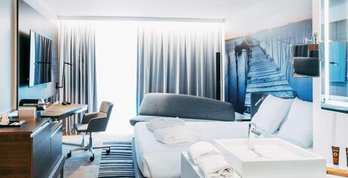 hotel room image