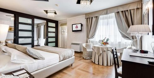 hotel room image