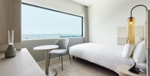 hotel room image