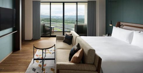 hotel room image