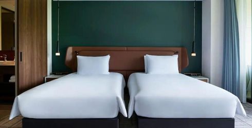 hotel room image