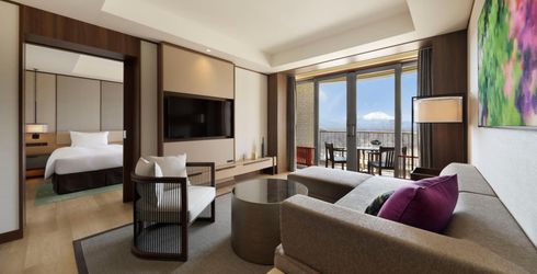 hotel room image
