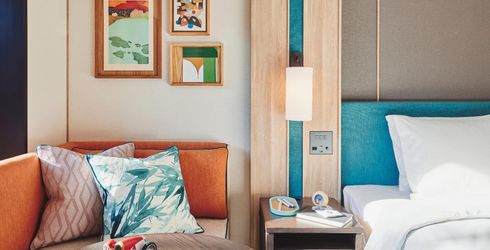 hotel room image