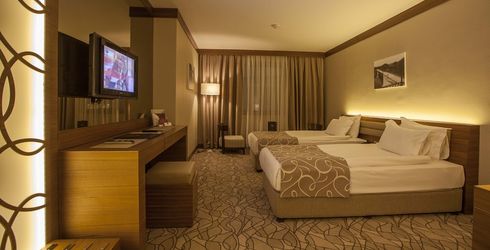 hotel room image