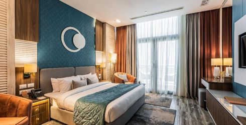 hotel room image