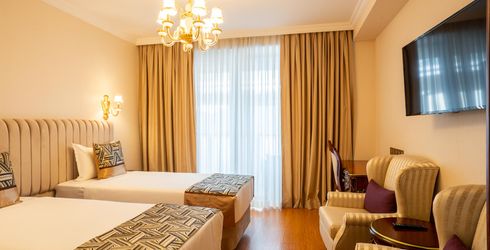 hotel room image