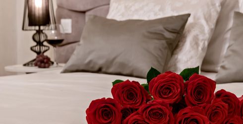 hotel room image