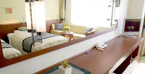 hotel room image