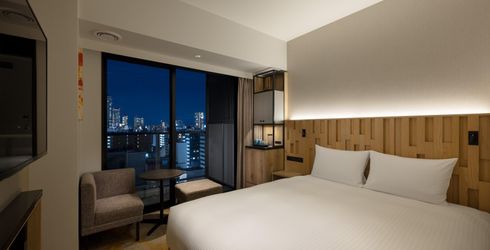 hotel room image