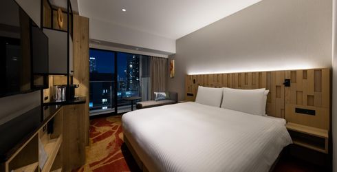 hotel room image