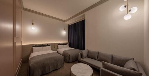 hotel room image