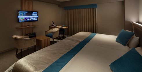 hotel room image