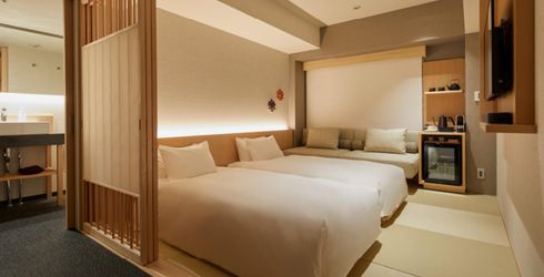 hotel room image