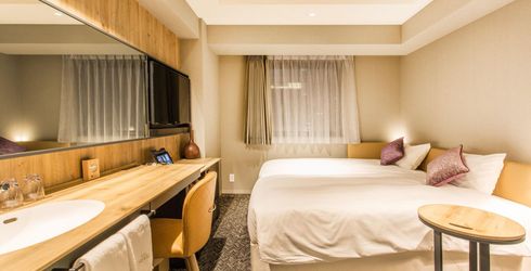 hotel room image