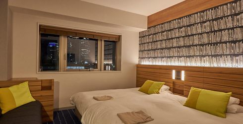 hotel room image