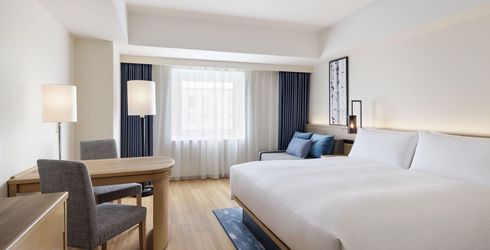 hotel room image