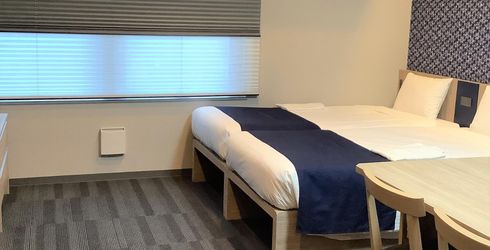 hotel room image