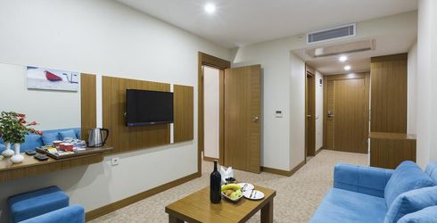 hotel room image
