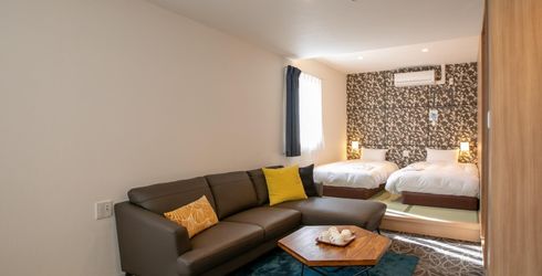 hotel room image