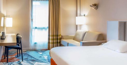 hotel room image