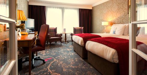 hotel room image