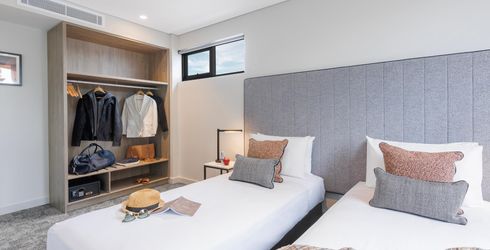 hotel room image