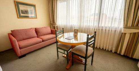 hotel room image