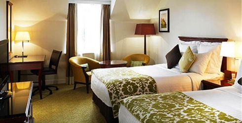 hotel room image