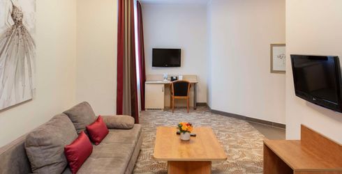 hotel room image