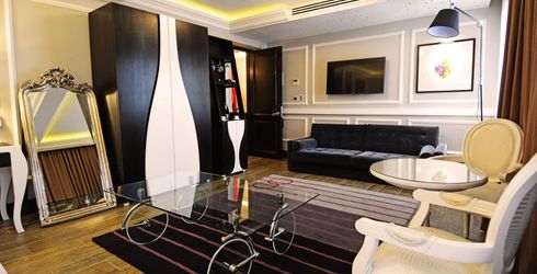 hotel room image