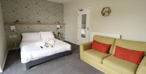 hotel room image