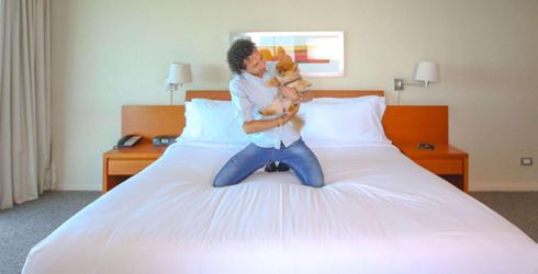 hotel room image