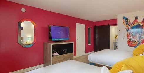 hotel room image