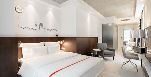 hotel room image