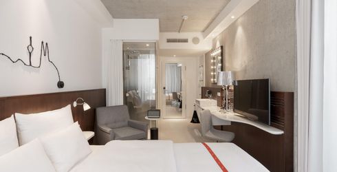 hotel room image