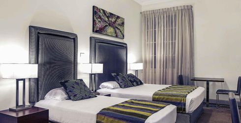 hotel room image